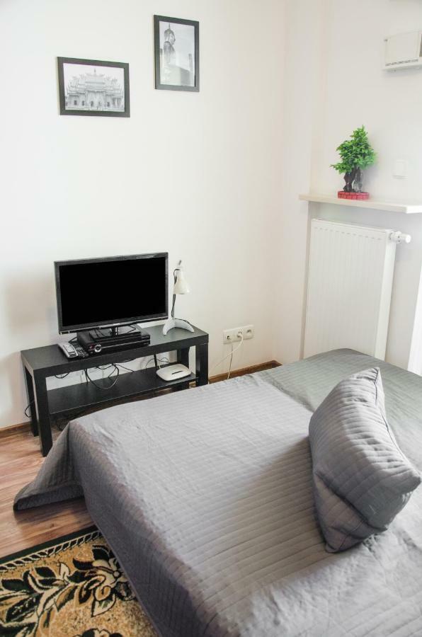 Apartament Centrum Gieldowa Warsaw Exterior photo